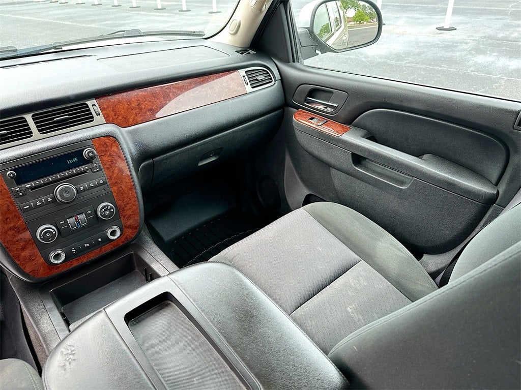2011 Chevrolet Suburban 1500 LS
